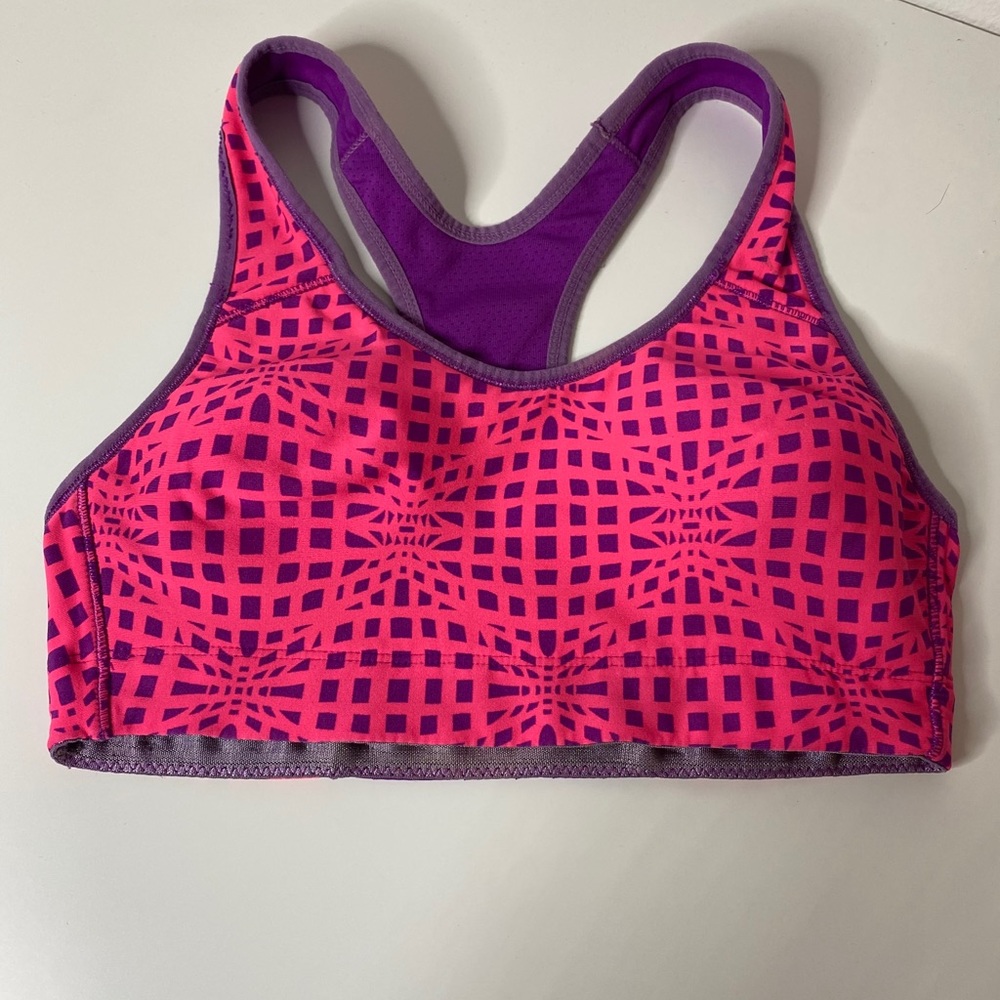 Sports bra